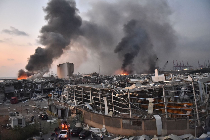 लेबननको राजधानी बेइरुतमा विस्फोट, कम्तीमा ७० को मृत्यु, चार हजार भन्दा धेरै घाइते