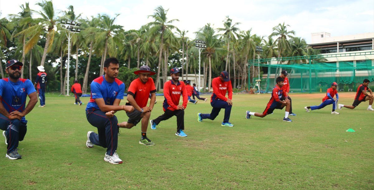 एसिसी टी–२० क्रिकेट प्रतियोगिताकाे अभ्यासमा ब्यस्त नेपाली टाेली