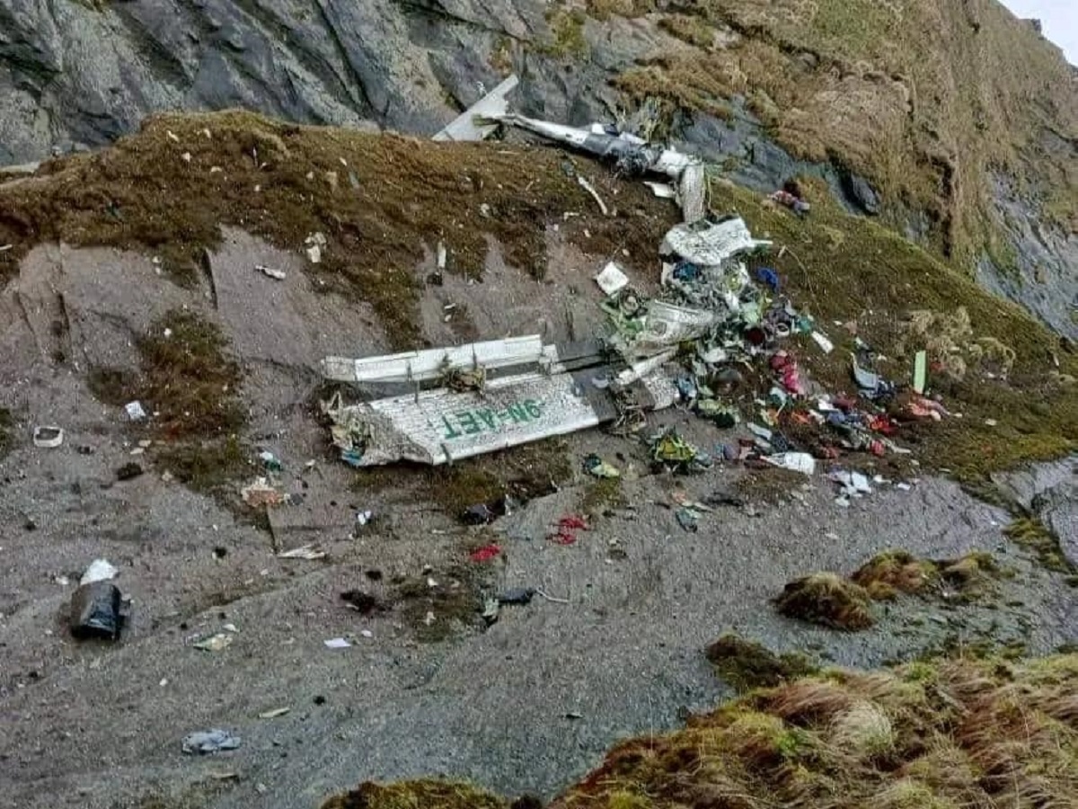 तारा एयरकाे विमान दुर्घटना : मृतककाे शव काठमाडाैं ल्याइने